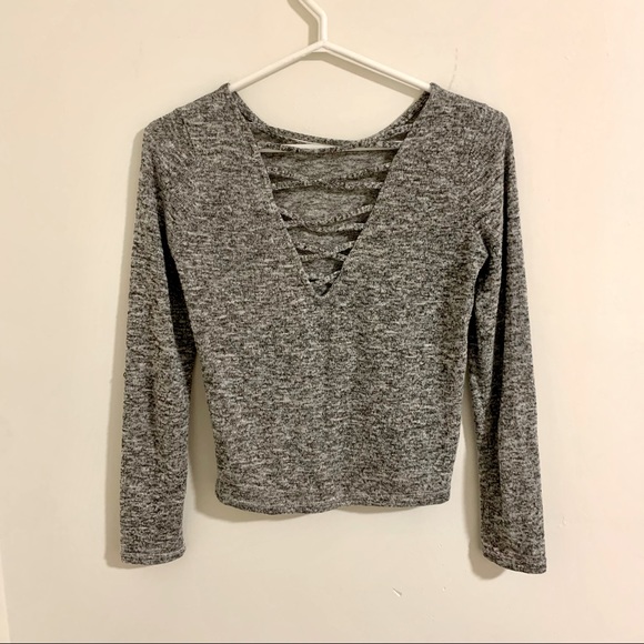 🆕 Strappy back long sleeve- H&M - Picture 2 of 2